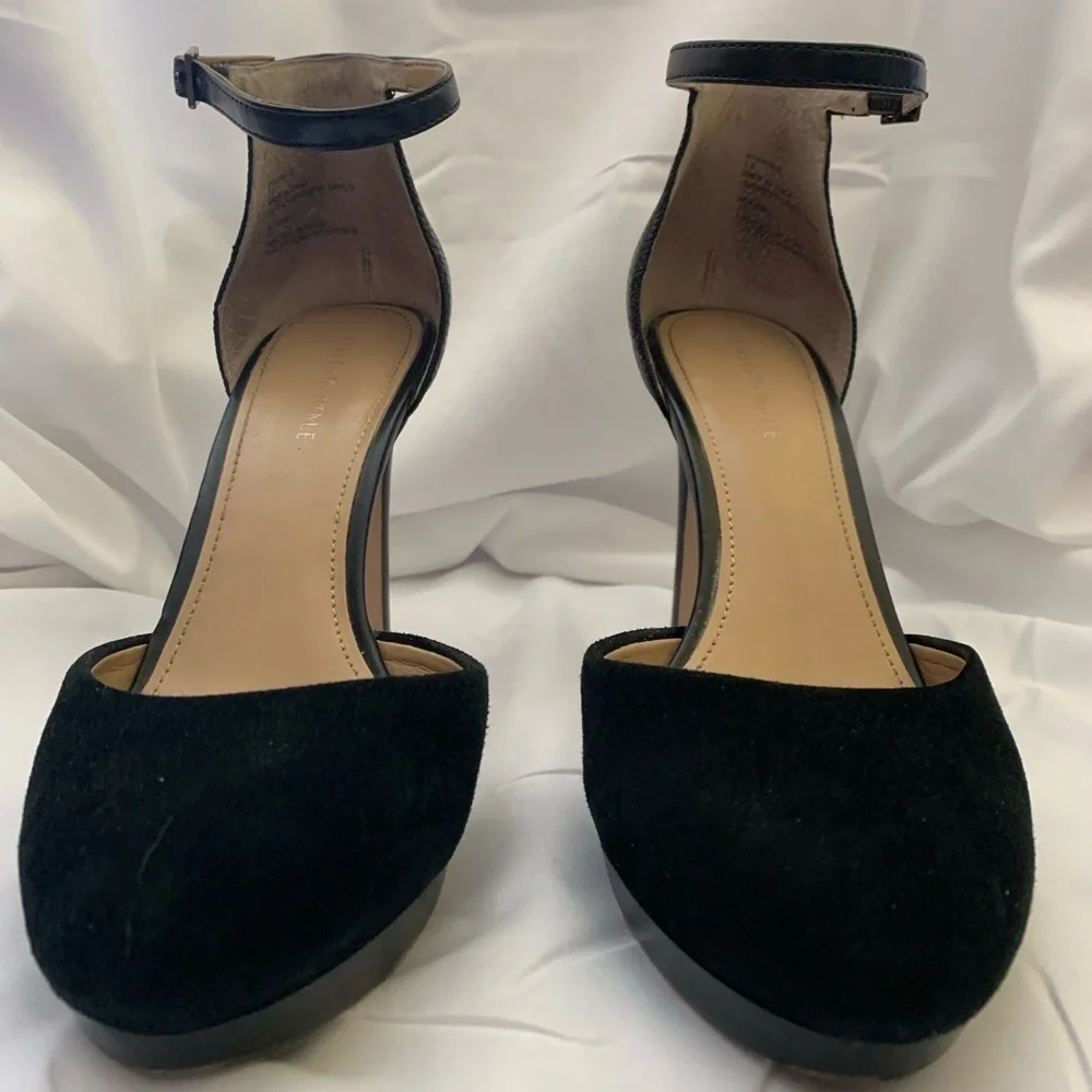 Sak’s Fifth Avenue 4” Heels